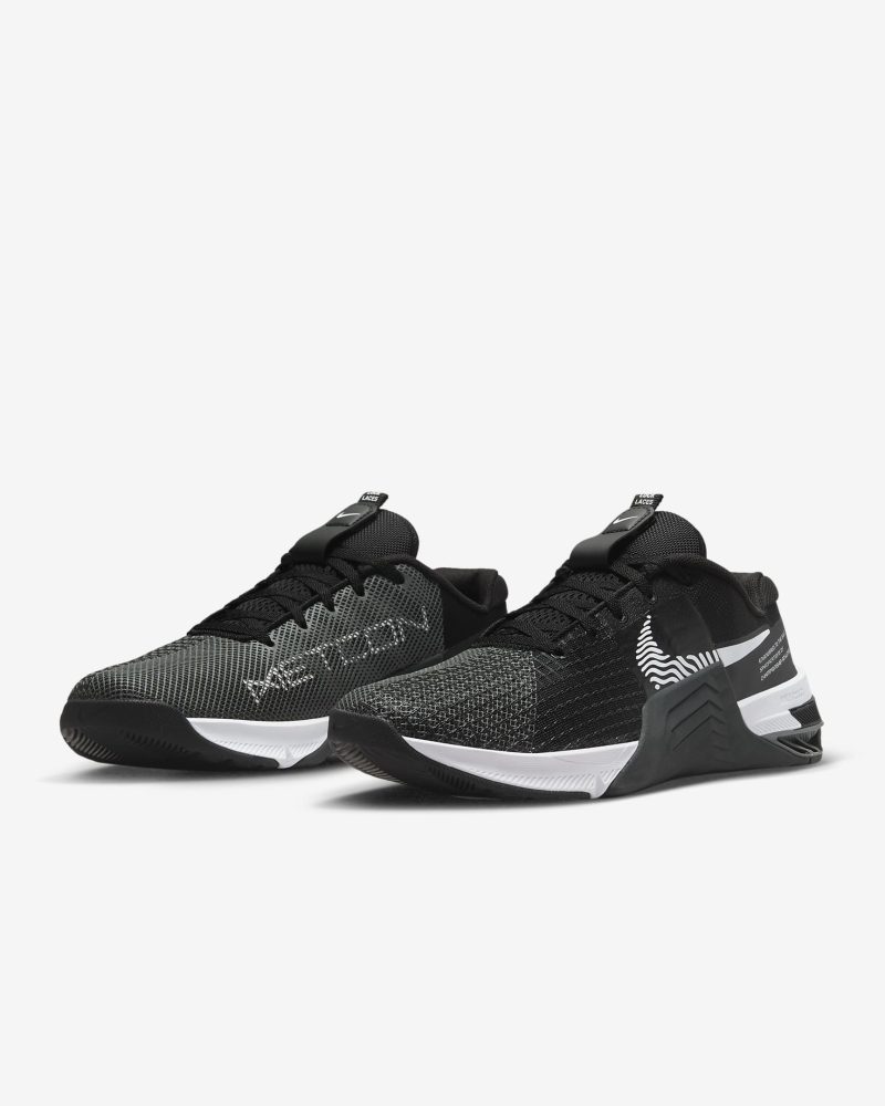 Nike Metcon 8 DO9328 001 4