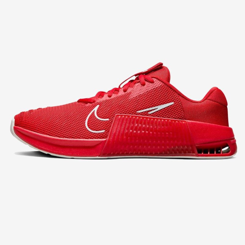 Nike Metcon 9 DZ2617 600 sneaker finder.com 1 190817c8 daac 412a a415 f70829ef2f43